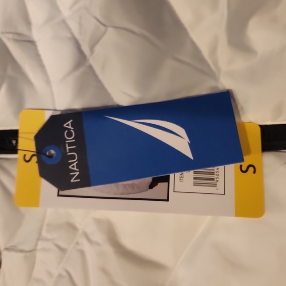 NWT Women's Nautica Puffer Jacket Size S - Picture 2 of 4